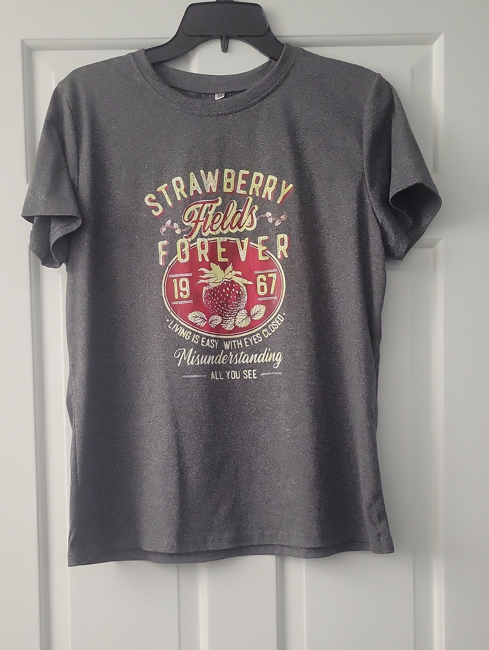 Gray 'Strawberry Fields Forever' Graphic Tee Size Medium